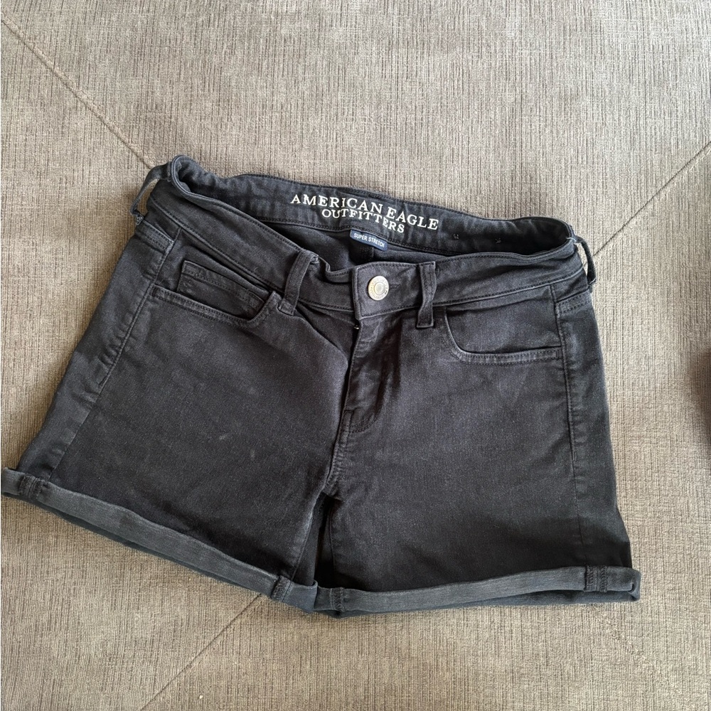 American Eagle black super stretch midi shorts
